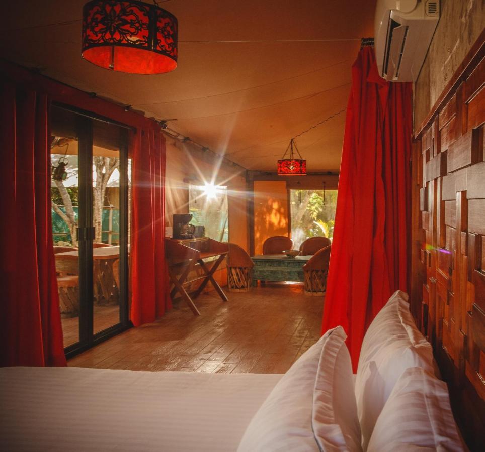 Serenity Authentic Glamping Tulum (Adults Only) Xpu Ha Buitenkant foto